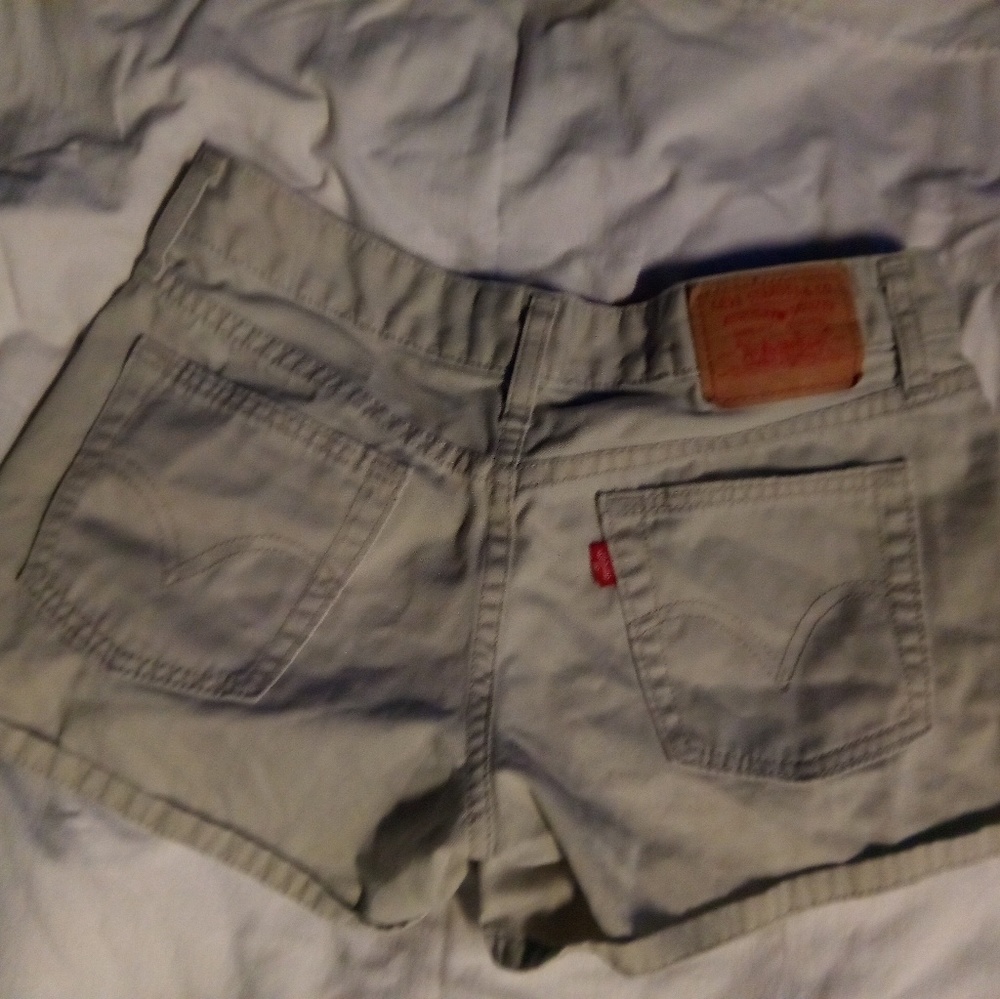 Denim shorts - Picture 6 of 6